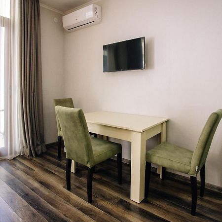 G-Point New Beach Batum Dış mekan fotoğraf
