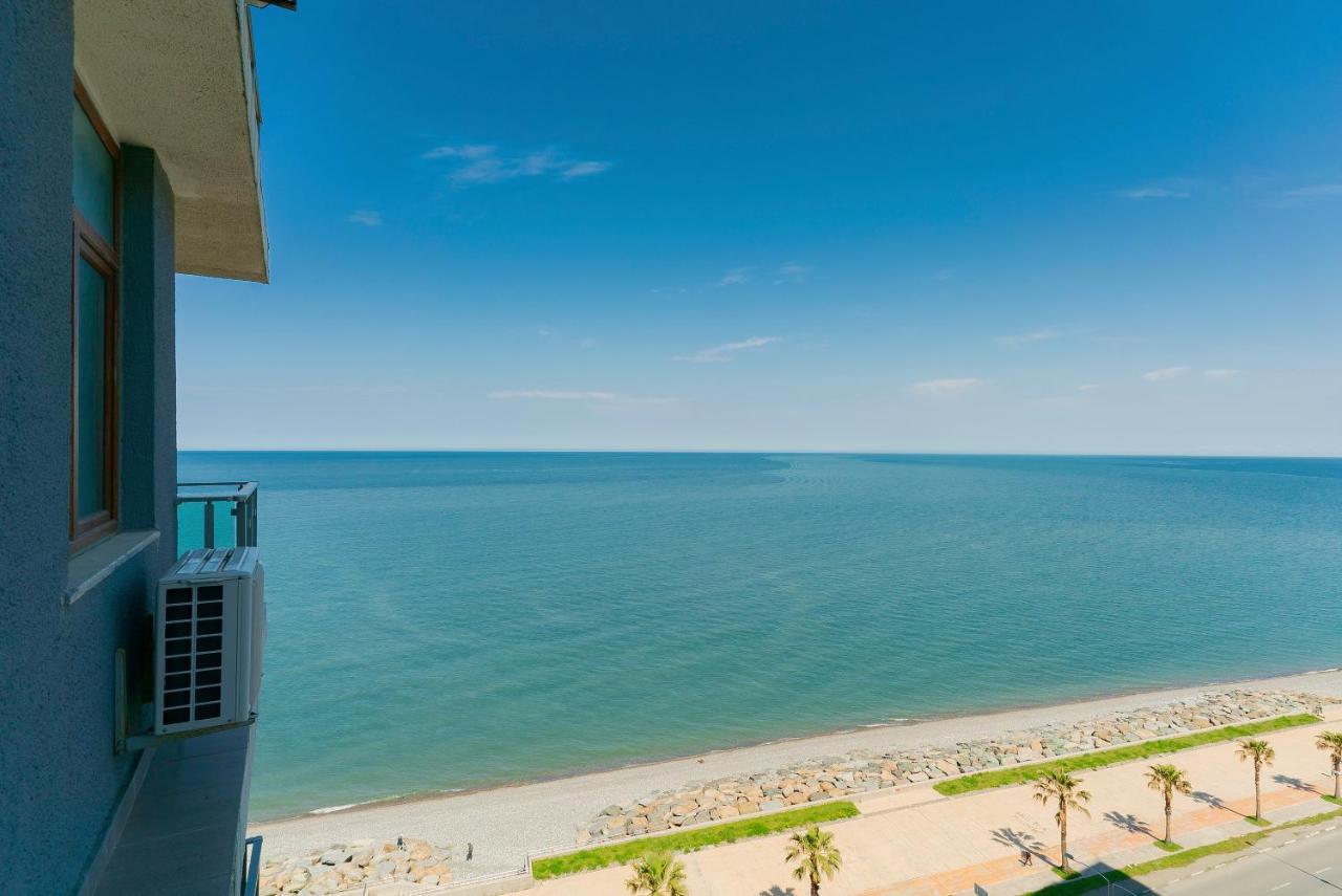 G-Point New Beach Batum Dış mekan fotoğraf