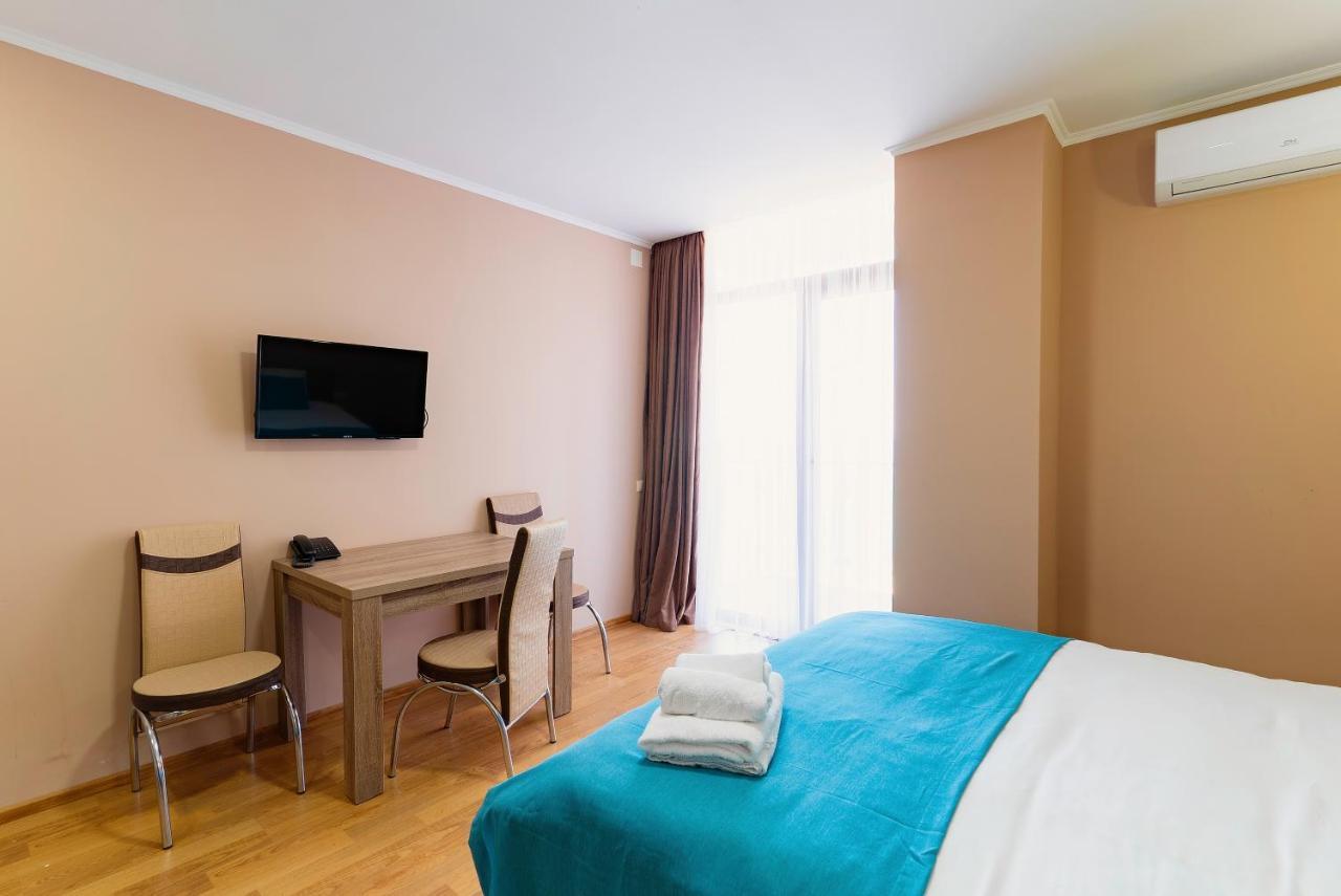 G-Point New Beach Batum Dış mekan fotoğraf