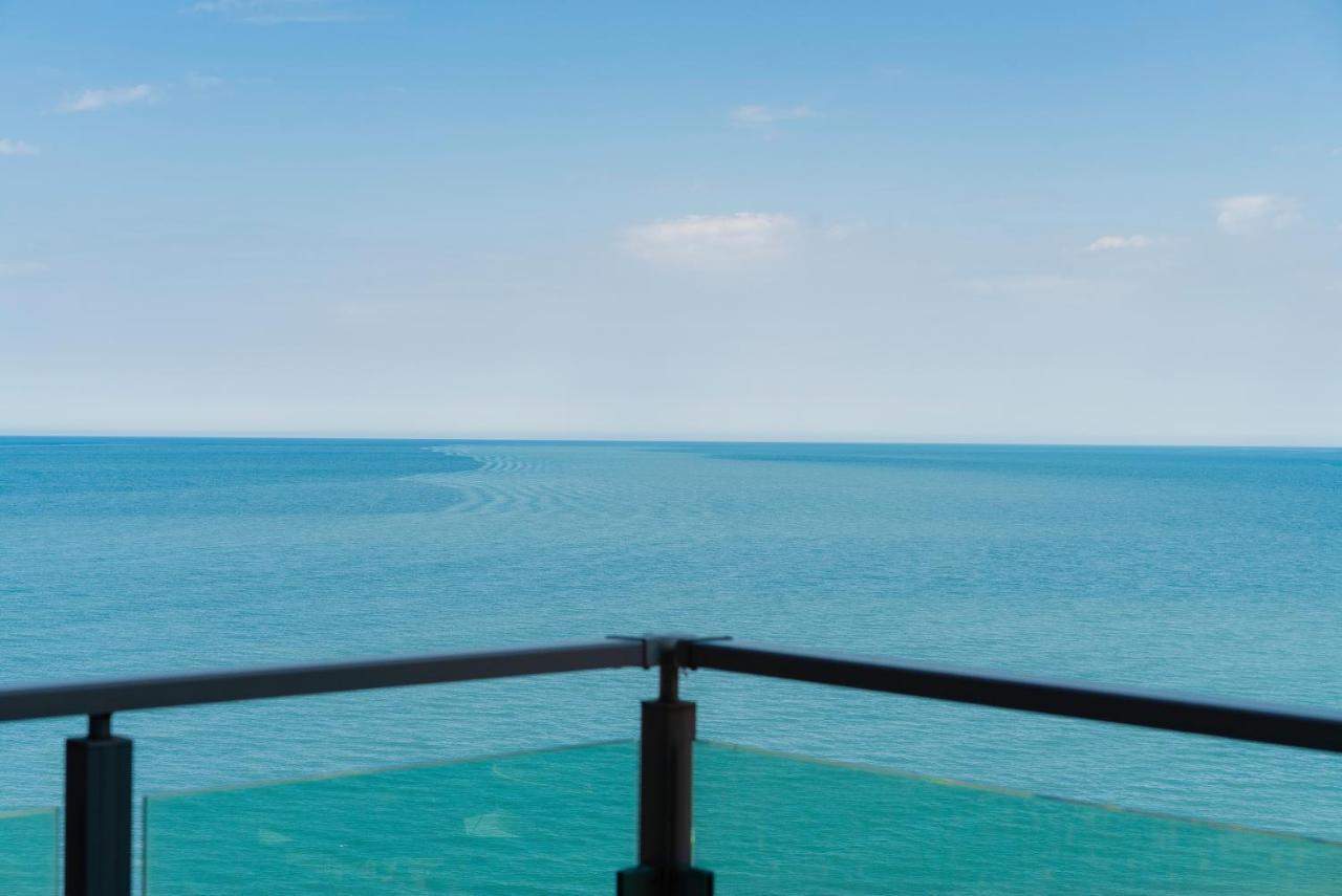 G-Point New Beach Batum Dış mekan fotoğraf
