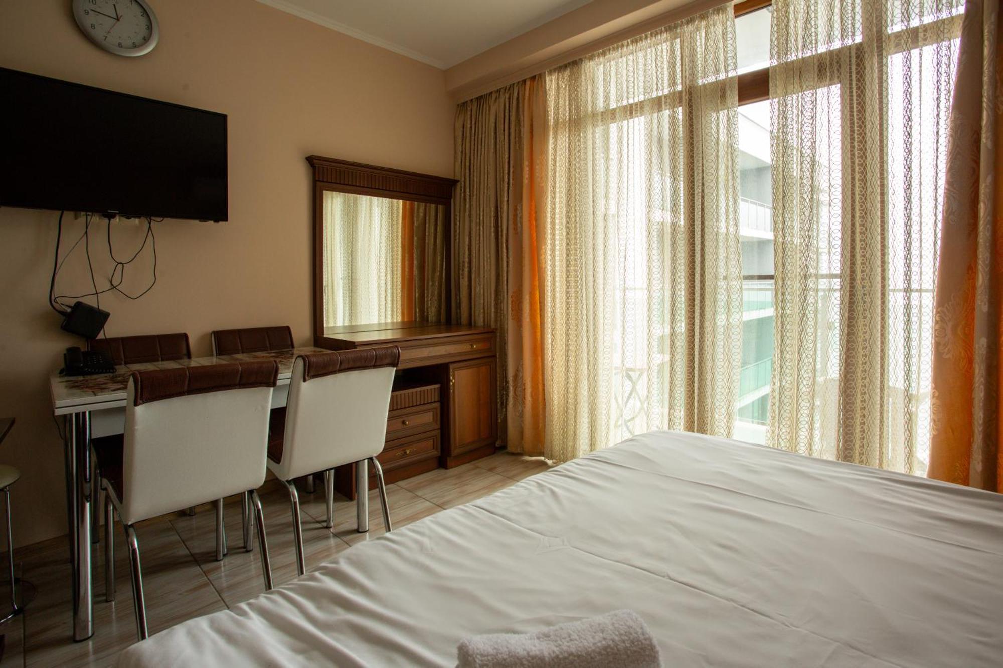 G-Point New Beach Batum Dış mekan fotoğraf