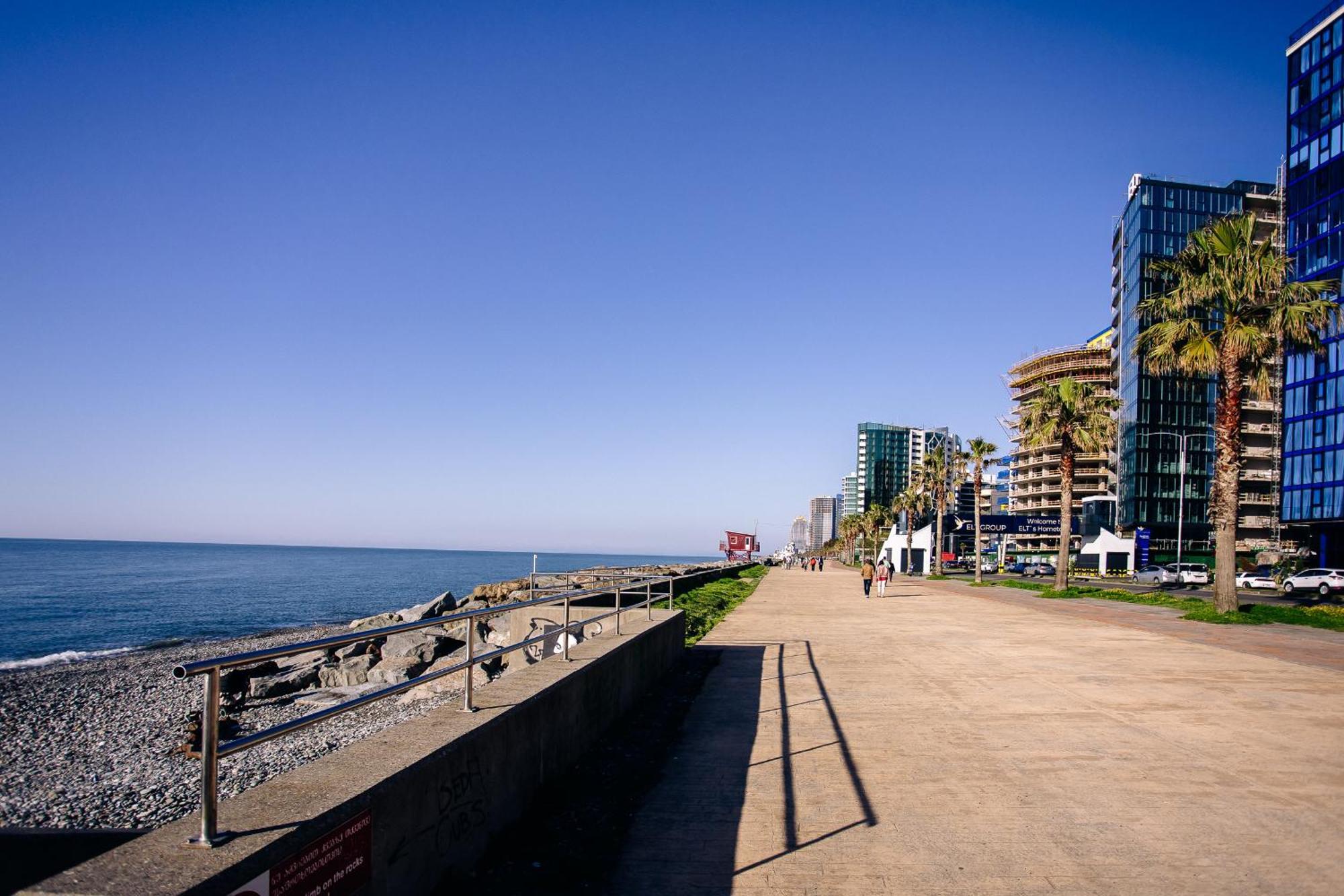 G-Point New Beach Batum Dış mekan fotoğraf